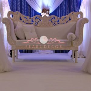 Wing-Bridal-Chaise